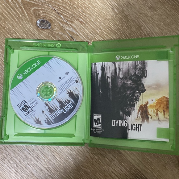 Xbox One Dying Light Video Game - Picture 2 of 3